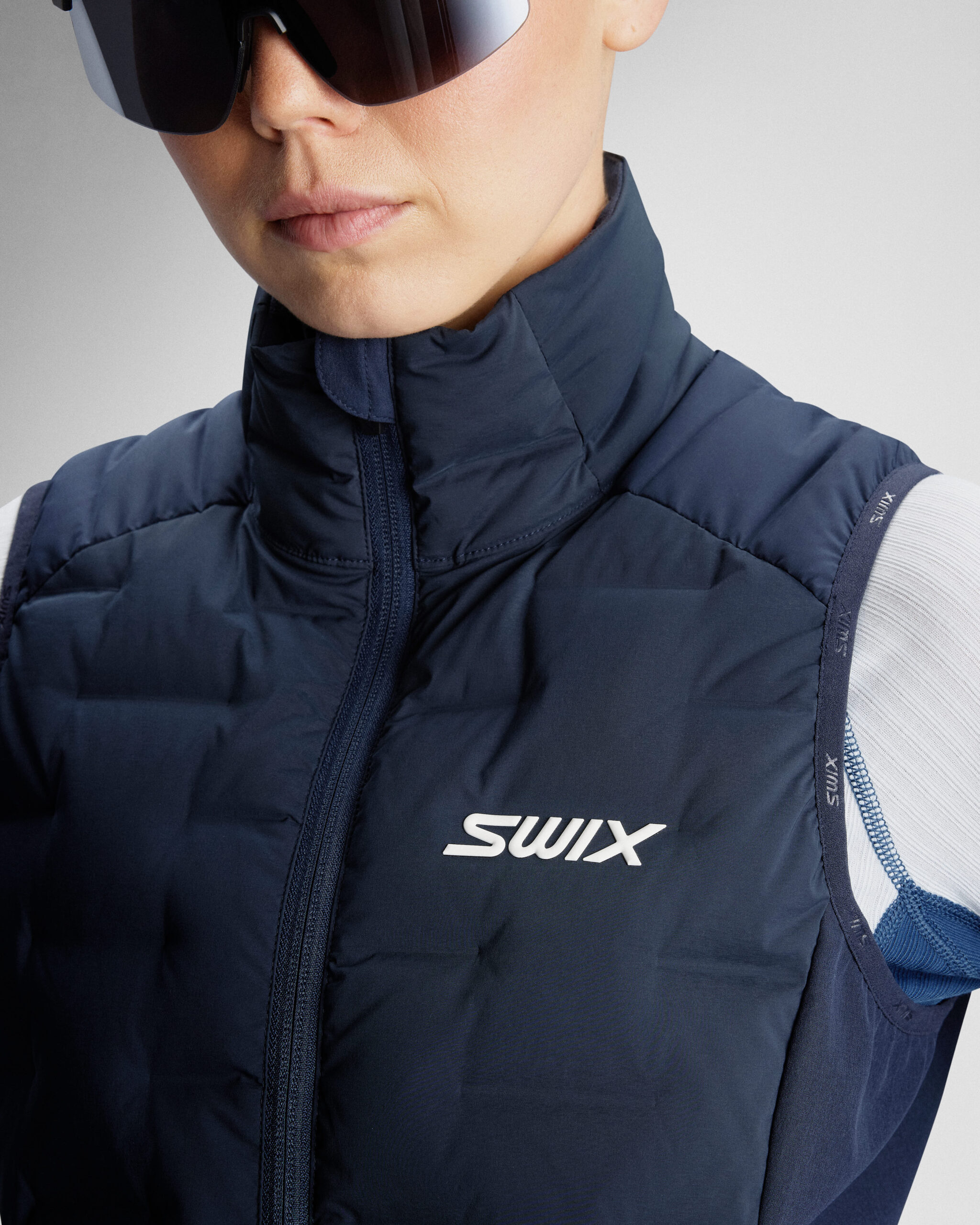 10439-26-75100-front-s7m.jpg SWIX Horizon Vest 2.0 W - imagine 1